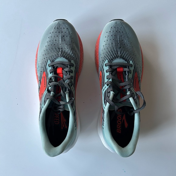 Brooks Hyperion Max - Women’s size 9 - Picture 9 of 12